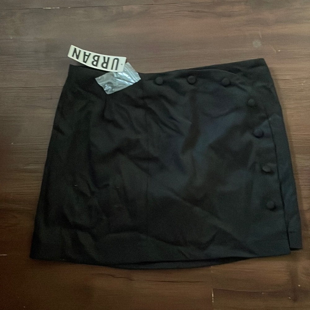 urban outfitters black button mini skirt